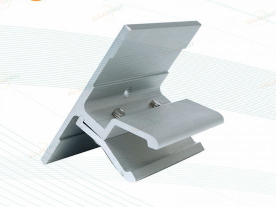 atap panel surya sistem pemasangan penjepit jahitan berdiri